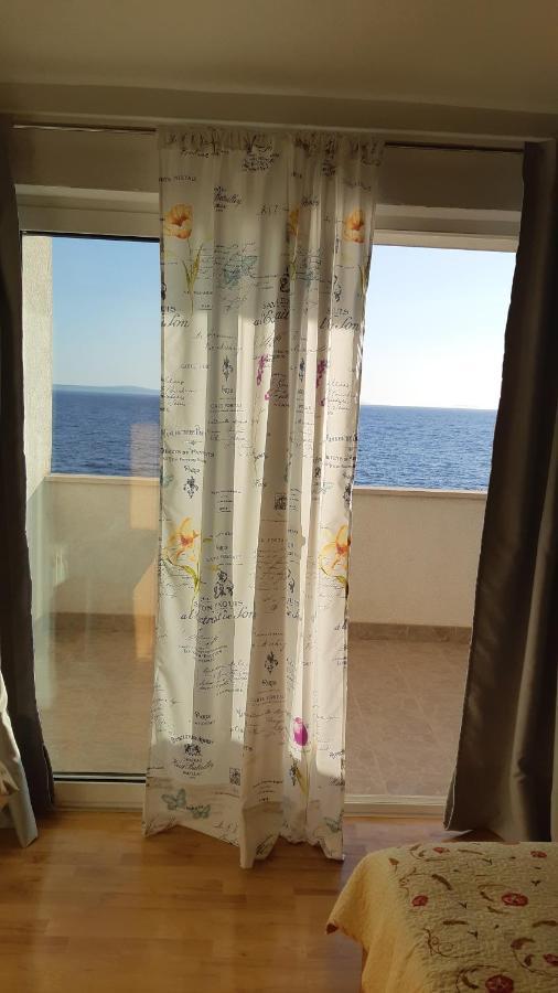 דוגי ראט Apartmani Mary חדר תמונה
