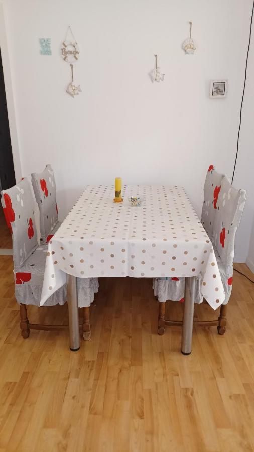 דוגי ראט Apartmani Mary מראה חיצוני תמונה