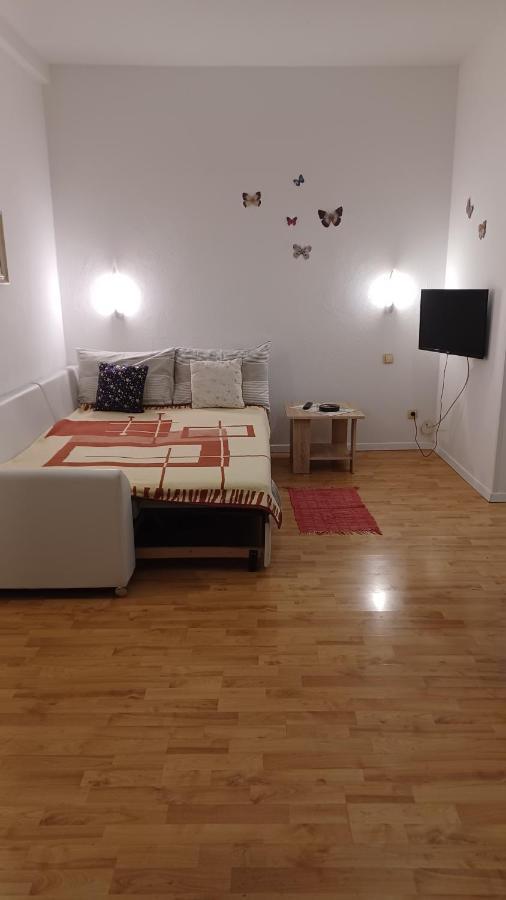 דוגי ראט Apartmani Mary מראה חיצוני תמונה