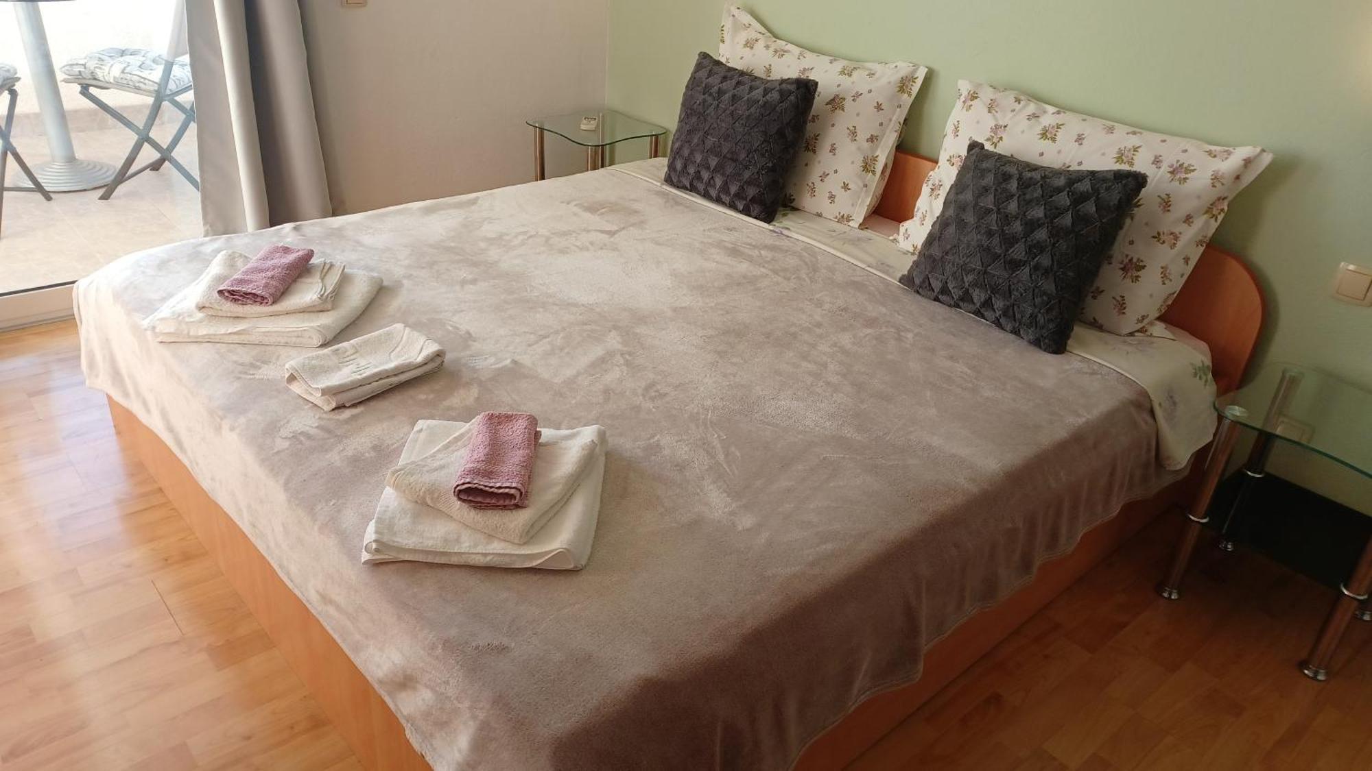דוגי ראט Apartmani Mary חדר תמונה